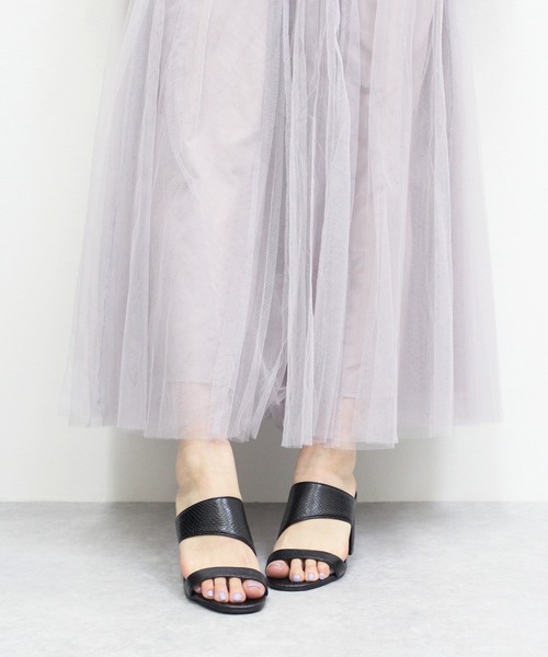 chocolates(チョコラテス)の「チャンキーヒールサンダル【日本製】(サンダル・レディース・ブラック/ブラウン系その他/パイソン・LL/S/M/L)」の17枚目の写真