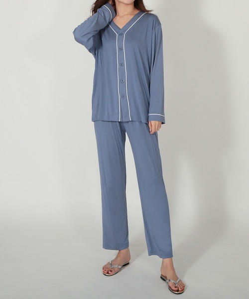 2点セット 配色ライン前開きトップス ロングパンツセットアップ ルームウェア ルームウェア パジャマ ルームウェア Boutique ジュリアブティック のファッション Julia Julia