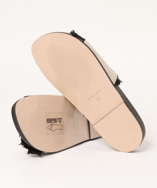 Carmen Salas(カルメンサラス)の「《JB2》《Carmen Salas(カルメンサラス)》フリンジサンダル(サンダル・レディース・ベージュ・36/37)」の2枚目の写真