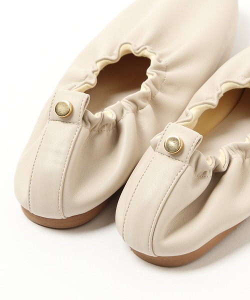 Mazell（マゼル）の「Ｍazell / Softギャザーフラット（その他シューズ・レディース・ブラック/ベージュ・35/36/37/38/39）」の10枚目の写真