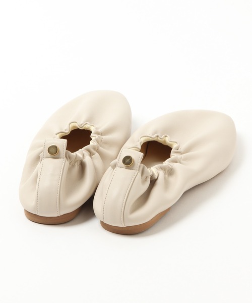 Mazell（マゼル）の「Ｍazell / Softギャザーフラット（その他シューズ・レディース・ブラック/ベージュ・35/36/37/38/39）」の12枚目の写真