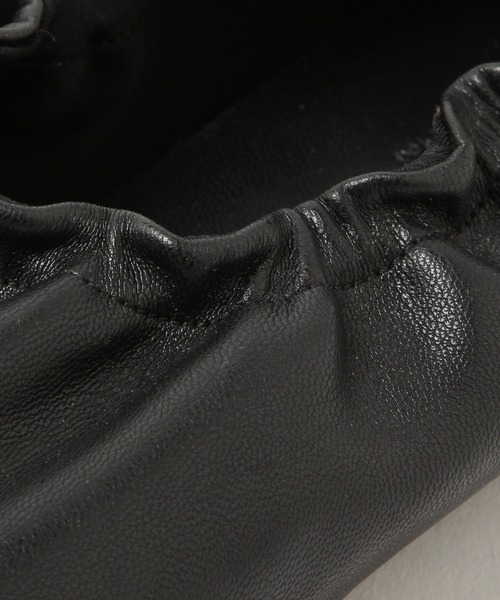 Mazell（マゼル）の「Ｍazell / Softギャザーフラット（その他シューズ・レディース・ブラック/ベージュ・35/36/37/38/39）」の5枚目の写真