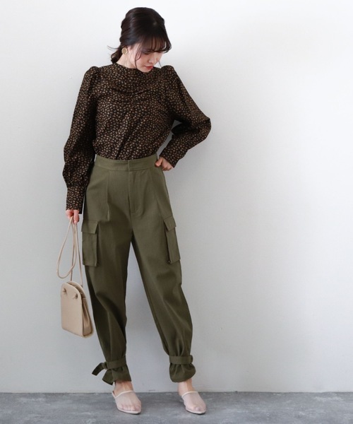 archives（アルシーヴ）の「【限定item】コットンジョガーパンツ（チノパンツ・レディース・ベージュ/カーキ・MEDIUM）」の5枚目の写真