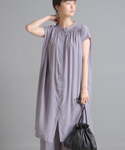 OMNES Another Edition（オムネス アナザーエディション）の「気流染めシルクタッチ バンドカラーギャザーフレンチスリーブシャツワンピース（ワンピース・レディース・アイボリー/ブラック/ラベンダー/イエロー・FREE）」の17枚目の写真