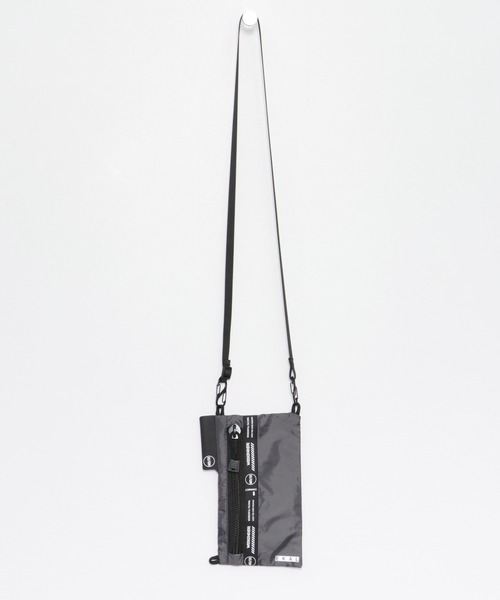 EKAL(エカル)の「『別注』 WEEKEND(ER)×EKAL WP CASHLESS(ショルダーバッグ・メンズ・ブラック/ホワイト/グレー・FREE)」の6枚目の写真