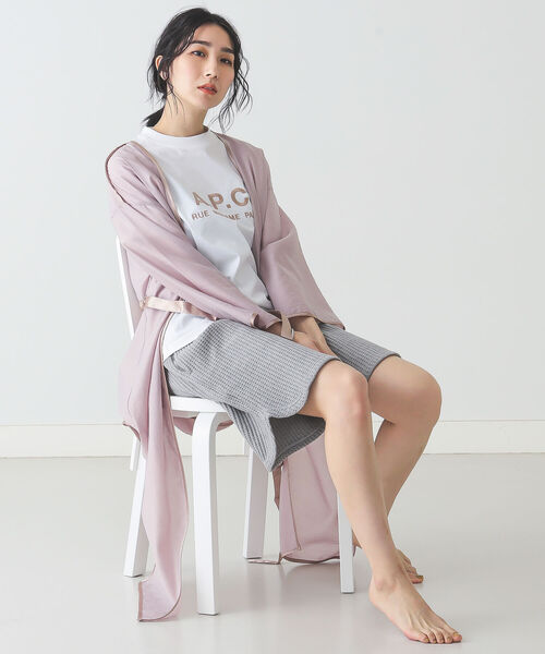 BEAMS LIGHTS(ビームスライツ)の「BEAMS LIGHTS / サテン バインダー シアー コート(その他アウター・レディース・イエロー/ピンク/グリーン系その他2・ONE SIZE)」の5枚目の写真