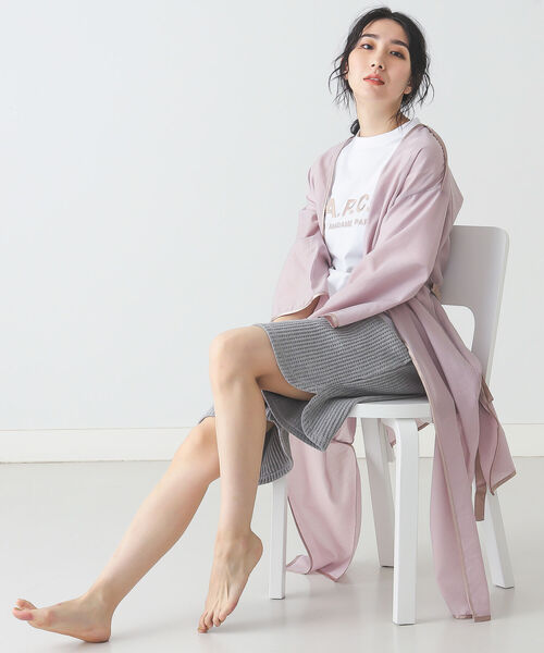 BEAMS LIGHTS(ビームスライツ)の「BEAMS LIGHTS / サテン バインダー シアー コート(その他アウター・レディース・イエロー/ピンク/グリーン系その他2・ONE SIZE)」の6枚目の写真