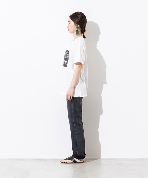 hunch（ハンチ）の「綿100% やわらかコットン フォトプリント Tシャツ（Tシャツ/カットソー・レディース・ホワイト/チャコール・FREE）」の4枚目の写真