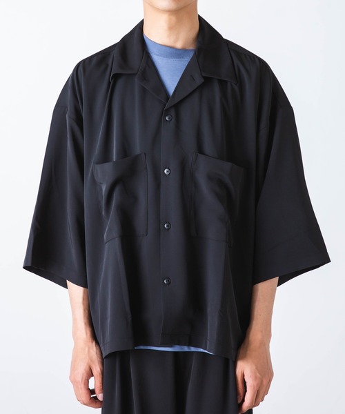 WEGO（ウィゴー）の「WEGO/とろみ5分袖ルーズシャツ（シャツ/ブラウス・メンズ・ライトグレー/ブラック/テラコッタ・MEDIUM/LARGE）」の11枚目の写真