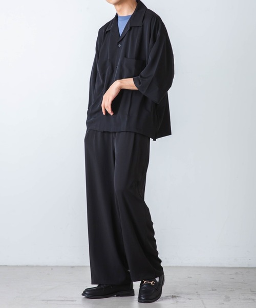 WEGO（ウィゴー）の「WEGO/とろみ5分袖ルーズシャツ（シャツ/ブラウス・メンズ・ライトグレー/ブラック/テラコッタ・MEDIUM/LARGE）」の4枚目の写真