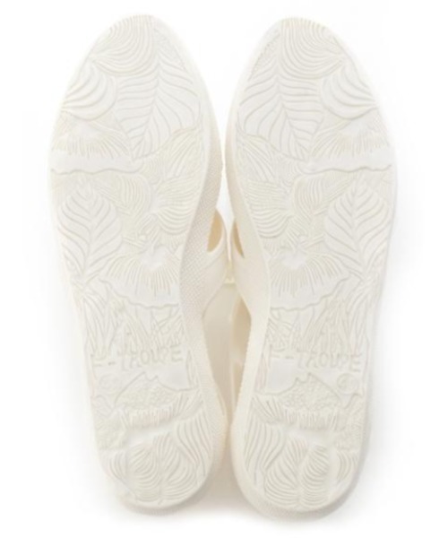 F-TROUPE(エフトゥループ)の「F-TROUPE SOLID BATHING SHOES K106PLASTIC(スニーカー・レディース・ホワイト・40/38/37)」の8枚目の写真