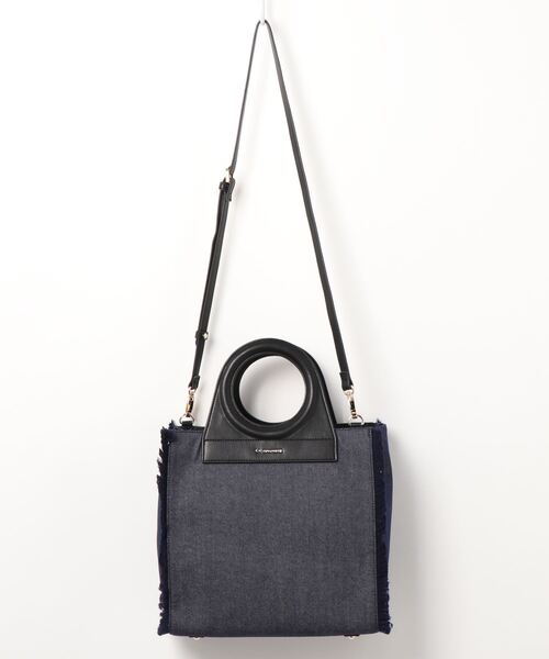 LA BAGAGERIE（ラバガジェリー）の「フリンジデニムバッグ Mサイズ（ハンドバッグ・レディース・ブラック/ネイビー/ブルー・FREE）」の3枚目の写真