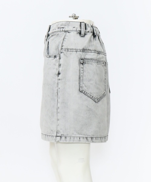 AS KNOW AS PINKY（アズノゥアズピンキー）の「着まわしデイリーミニスカート（デニムスカート・レディース・ブラック系/ブルー/オフホワイト/ケミカルウォッシュ・FREE）」の6枚目の写真