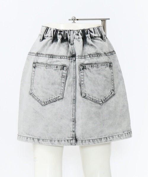 AS KNOW AS PINKY（アズノゥアズピンキー）の「着まわしデイリーミニスカート（デニムスカート・レディース・ブラック系/ブルー/オフホワイト/ケミカルウォッシュ・FREE）」の5枚目の写真