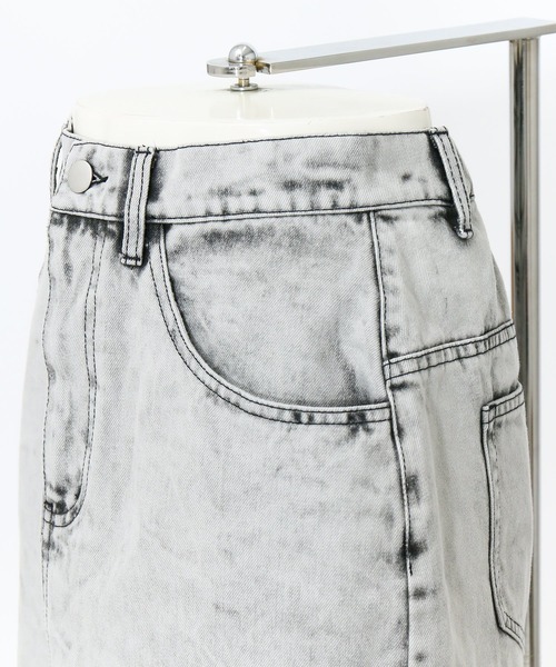 AS KNOW AS PINKY（アズノゥアズピンキー）の「着まわしデイリーミニスカート（デニムスカート・レディース・ブラック系/ブルー/オフホワイト/ケミカルウォッシュ・FREE）」の12枚目の写真