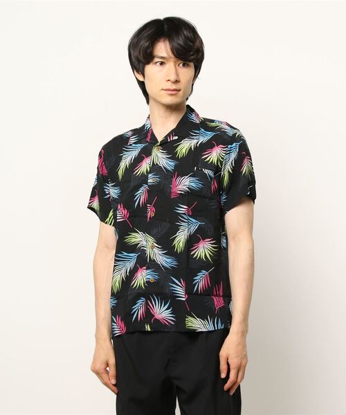 SITRY（シトリー）の「patterned all over Open Collar aloha shirt/総柄 オープンカラー アロハシャツ（シャツ/ブラウス・メンズ・ネイビー/ホワイト系その他3/ブラック系その他6/ブラック系その他3/ホワイト系その他2/ブラック系その他4/サックスブルー/ブラック系その他/ホワイト系その他/ブラック系その他5/ダークグリーン・L/LL/M/S）」の7枚目の写真