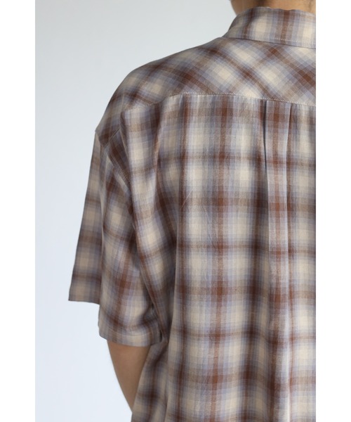 CREARE -LINO-（クレアーレリノ）の「チェック オーバーサイズシャツ<ユニセックス>（シャツ/ブラウス・メンズ・ブラック/ブラウン・M/L）」の14枚目の写真