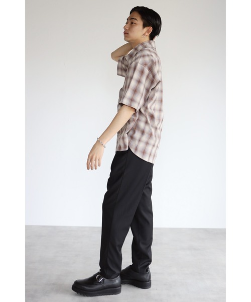 CREARE -LINO-（クレアーレリノ）の「チェック オーバーサイズシャツ<ユニセックス>（シャツ/ブラウス・メンズ・ブラック/ブラウン・M/L）」の5枚目の写真