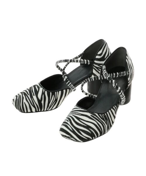 merry jenny(メリージェニー)の「アニマルチャンキーヒールshoes(パンプス・レディース・ブラック/アイボリー・MEDIUM/LARGE)」の4枚目の写真