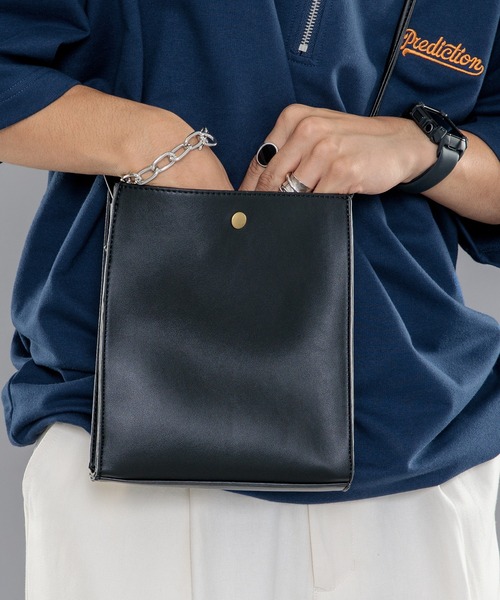 kutir（クティール）の「フェイクレザーショルダーバッグ（ショルダーバッグ・メンズ・アニマル/ブラック・FREE）」の17枚目の写真