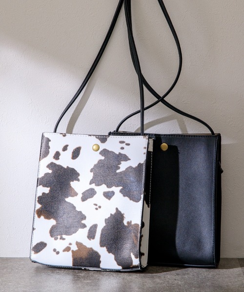 kutir（クティール）の「フェイクレザーショルダーバッグ（ショルダーバッグ・メンズ・アニマル/ブラック・FREE）」の14枚目の写真
