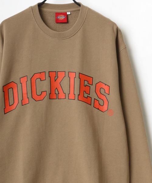 Dickies（ディッキーズ）の「Dickies/ディッキーズ 別注 オーバーサイズ カレッジロゴ スウェット レディース メンズ トレーナー（スウェット・メンズ・チャコールグレー/ベージュ/サックスブルー/オートミール/ホワイト系その他/グレイッシュベージュ/ダークグリーン/ホワイト系その他2/グレー系その他2/グリーン系その他/グレー系その他・M/L/XL）」の6枚目の写真
