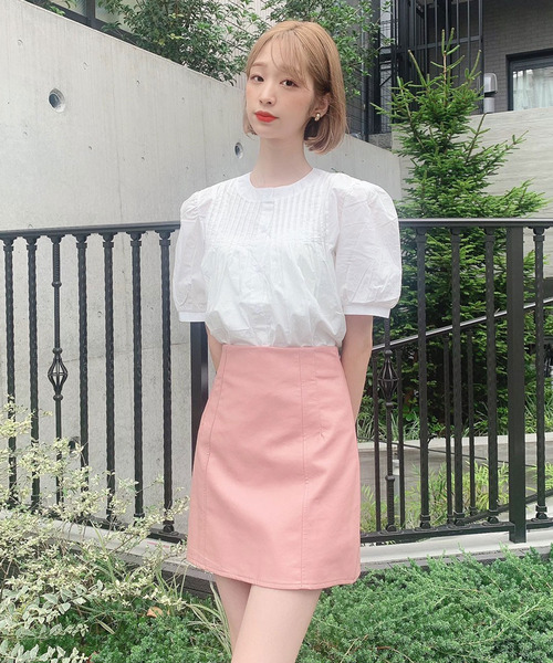 Voyage titty&Co.PETIT(ボヤージュティティアンドコープチ)の「【Voyage titty&Co. PETIT】レザーライクミニスカート(スカート・レディース・イエロー/ブラウン/ブラック/ピンク・SMALL/MEDIUM)」の4枚目の写真