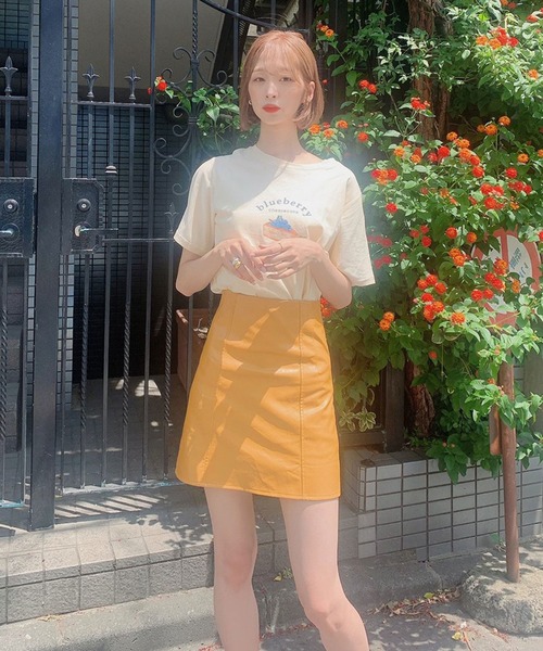 Voyage titty&Co.PETIT(ボヤージュティティアンドコープチ)の「【Voyage titty&Co. PETIT】レザーライクミニスカート(スカート・レディース・イエロー/ブラウン/ブラック/ピンク・SMALL/MEDIUM)」の10枚目の写真