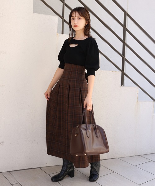 one after another NICE CLAUP(ワンアフターアナザーナイスクラップ)の「胸あきテレコトップス(アンサンブル・レディース・ブラック/ベージュ/オフホワイト・FREE)」の10枚目の写真
