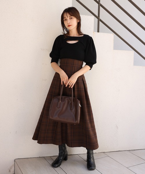 one after another NICE CLAUP(ワンアフターアナザーナイスクラップ)の「胸あきテレコトップス(アンサンブル・レディース・ブラック/ベージュ/オフホワイト・FREE)」の11枚目の写真