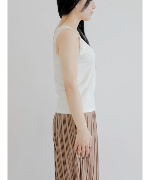 Areeam(アリーム)の「2WAYレースタンク(タンクトップ・レディース・アイボリー・FREE)」の8枚目の写真