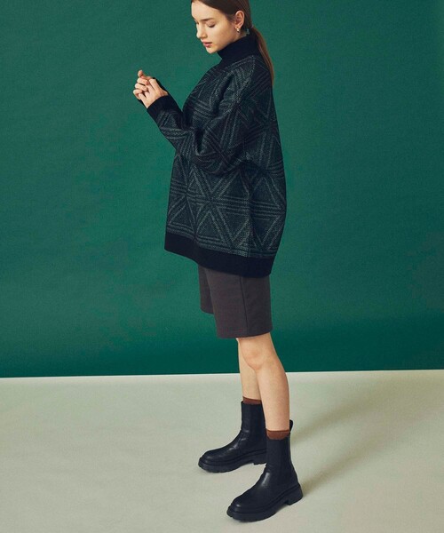 CITY TOKYO(シティトウキョウ)の「2WAYリバーシブルトライアングルモックネックニットチュニック(ニット/セーター・レディース・ブラック/グレー・FREE)」の19枚目の写真