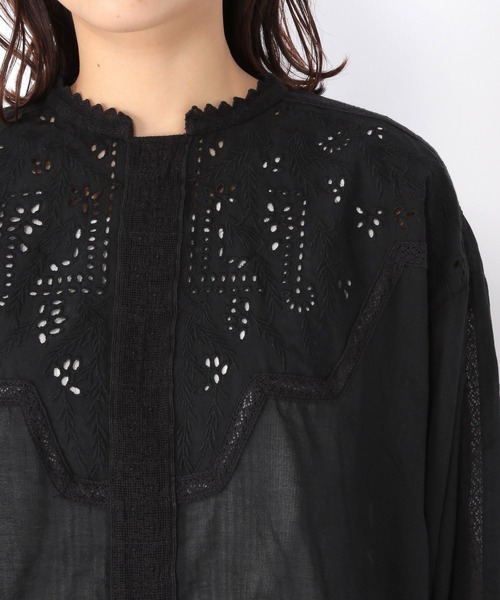 studio CLIP（スタディオクリップ）の「《高山都さんコラボ》アンティーク風クラフトブラウス（シャツ/ブラウス・レディース・レッド/ブルー/ブラック/オフホワイト・MEDIUM/LARGE）」の21枚目の写真