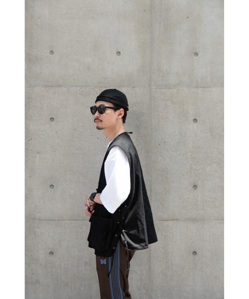 DEVICE（デバイス）の「【WEARISTA じーたー×DEVICE コラボ】DEVICE ＋ ハンティングベスト（ベスト・メンズ・ブラック/カーキ・FREE）」の12枚目の写真