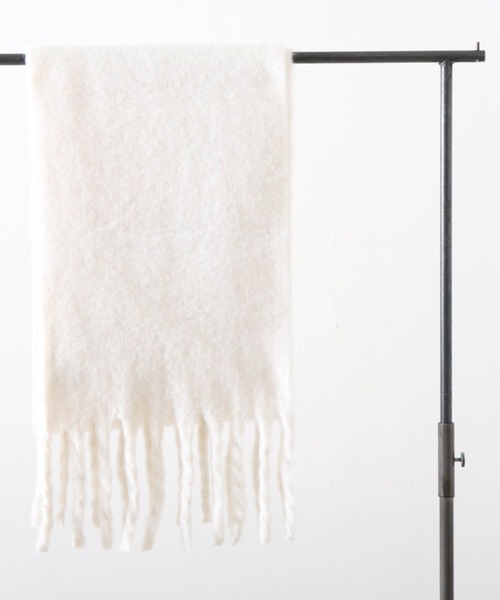 Cheek（チーク）の「大判フリンジマフラー（マフラー・レディース・ベージュ/ブルー/アイボリー/コーラルピンク・MEDIUM）」の15枚目の写真