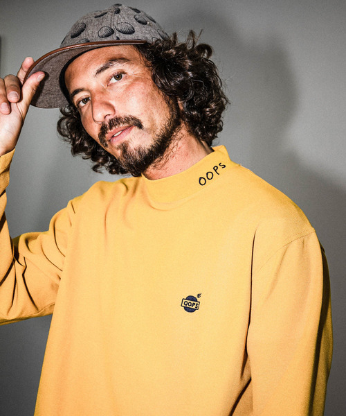 URBAN RESEARCH Sonny Label(アーバンリサーチサニーレーベル)の「OOPS MVSミラノリブモックネック(Tシャツ/カットソー・メンズ・オフホワイト/マスタード/ブルー系その他・MEDIUM/LARGE)」の3枚目の写真