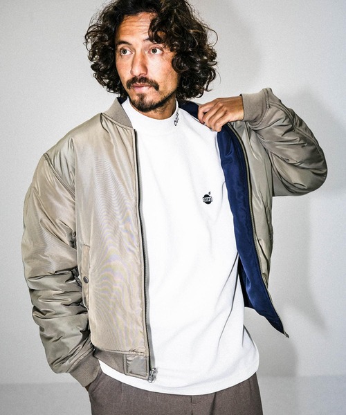 URBAN RESEARCH Sonny Label(アーバンリサーチサニーレーベル)の「OOPS MVSミラノリブモックネック(Tシャツ/カットソー・メンズ・オフホワイト/マスタード/ブルー系その他・MEDIUM/LARGE)」の6枚目の写真