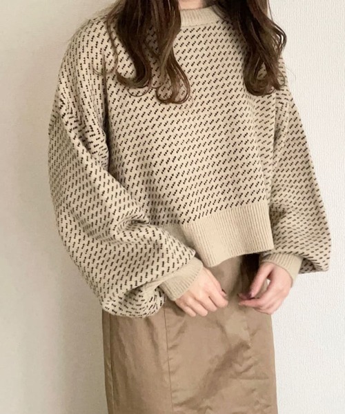 mysty woman（ミスティウーマン）の「バーズアイショートプルオーバー 261347（ニット/セーター・レディース・ブラック/ブラウン/ラベンダー/グリーン系・FREE）」の3枚目の写真