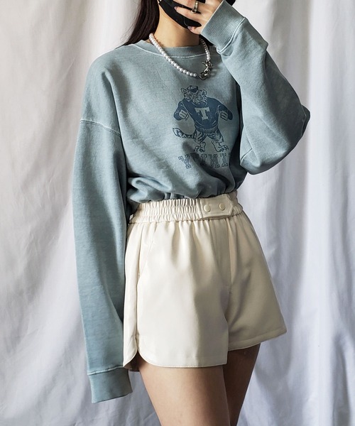 me+em select（ミームセレクト）の「【 3SIZE 】ポイントベルトフェイクレザーショートパンツ（その他パンツ・レディース・ブラック/ブラウン/アイボリー・SMALL/MEDIUM/LARGE）」の2枚目の写真