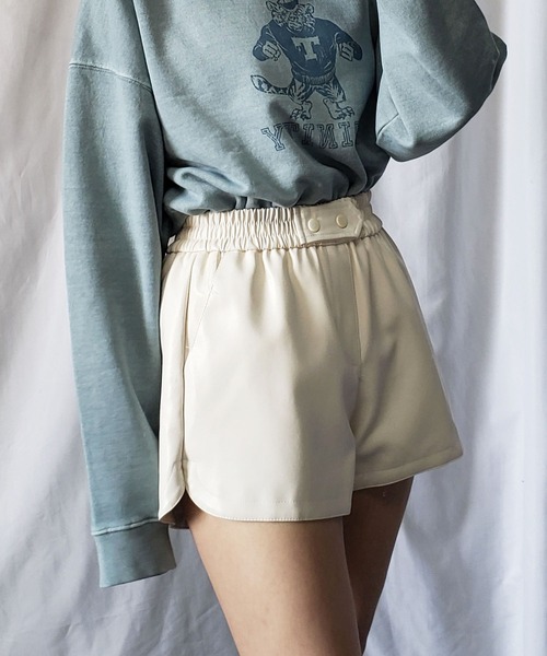 me+em select（ミームセレクト）の「【 3SIZE 】ポイントベルトフェイクレザーショートパンツ（その他パンツ・レディース・ブラック/ブラウン/アイボリー・SMALL/MEDIUM/LARGE）」の22枚目の写真