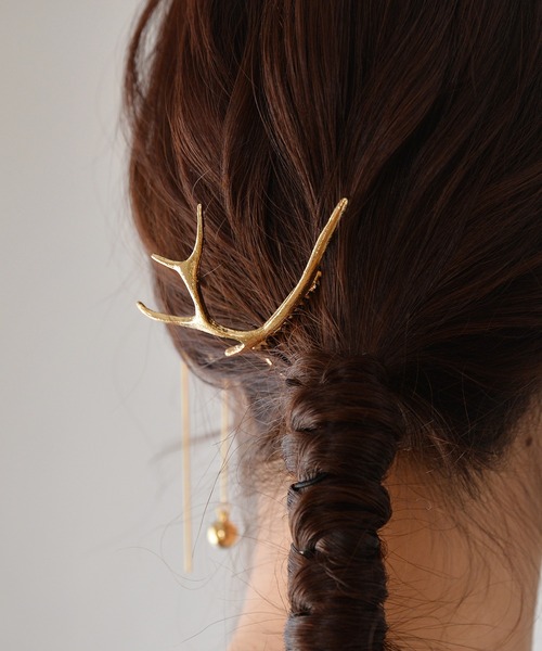 voov（ブーブ）の「垢抜けポイントアップ。ゴールドシルバーメタルヘアコーム（その他ヘアアクセサリー・レディース・ゴールド系その他3/シルバー系その他4/シルバー系その他2/ゴールド系その他・フリー）」の15枚目の写真