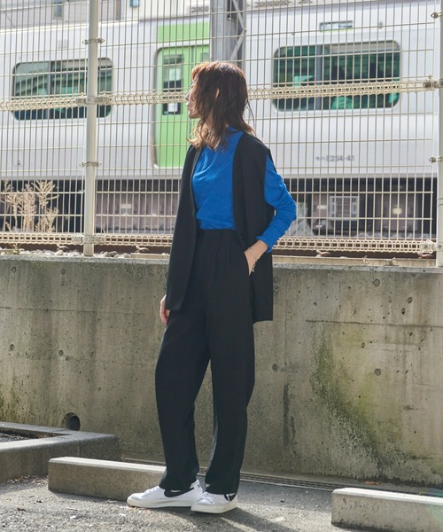 Auntie Rosa Holiday（アンティローザホリデー）の「カラーレスジレ（セットアップ対応）（ベスト・レディース・ネイビー/ブラック・FREE）」の19枚目の写真