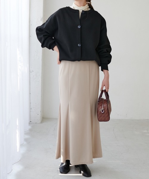 DISCOAT（ディスコート）の「ポンチマーメイドスカート（スカート・レディース・ライトグレー/ブラック/グレイッシュベージュ・FREE）」の4枚目の写真