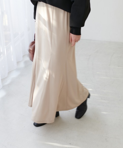 DISCOAT（ディスコート）の「ポンチマーメイドスカート（スカート・レディース・ライトグレー/ブラック/グレイッシュベージュ・FREE）」の12枚目の写真