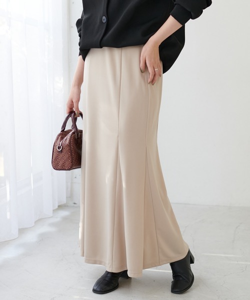 DISCOAT（ディスコート）の「ポンチマーメイドスカート（スカート・レディース・ライトグレー/ブラック/グレイッシュベージュ・FREE）」の5枚目の写真