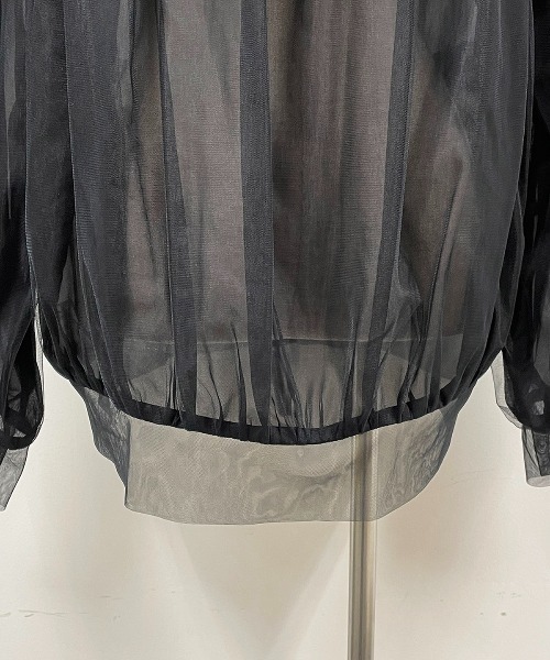 AULA AILA(アウラアイラ)の「シアーブルゾン(SHEER BLOUSON)(ブルゾン・レディース・ブラック/グレー/ホワイト・M)」の12枚目の写真