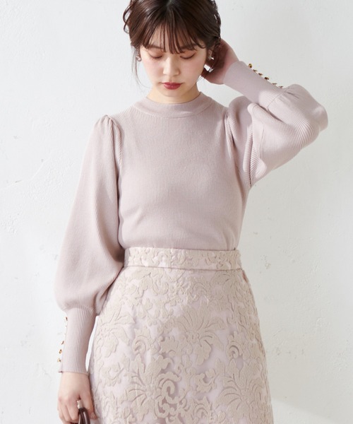 natural couture（ナチュラルクチュール）の「ボリューム袖金釦リブニット（ニット/セーター・レディース・オフホワイト/ブラック/イエロー/ピンクベージュ・FREE）」の19枚目の写真