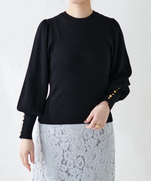 natural couture（ナチュラルクチュール）の「ボリューム袖金釦リブニット（ニット/セーター・レディース・オフホワイト/ブラック/イエロー/ピンクベージュ・FREE）」の21枚目の写真