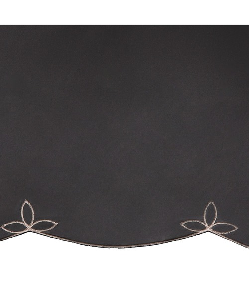 完全遮光100% 最強の日傘「UVO(ウーボ)」2段折 刺繍スカラップ ミニ(折りたたみ傘)|UVO(ウーボ) 完全遮光100% 最強の日傘「UVO(ウーボ)」2段折 刺繍スカラップ ミニ(折りたたみ傘)|UVO(ウーボ)