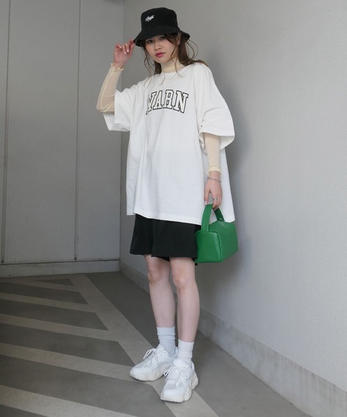 CORNERS（コーナーズ）の「WARNカレッジロゴビッグTシャツ（Tシャツ/カットソー・レディース・オフホワイト/オートミール/スミクロ・FREE）」の5枚目の写真